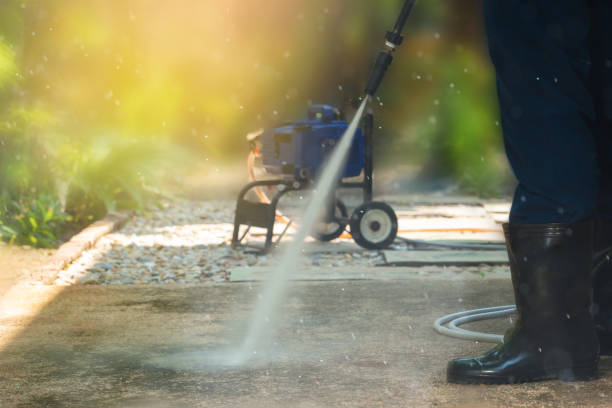 Best Sign and Awning Cleaning  in Lawton, MI